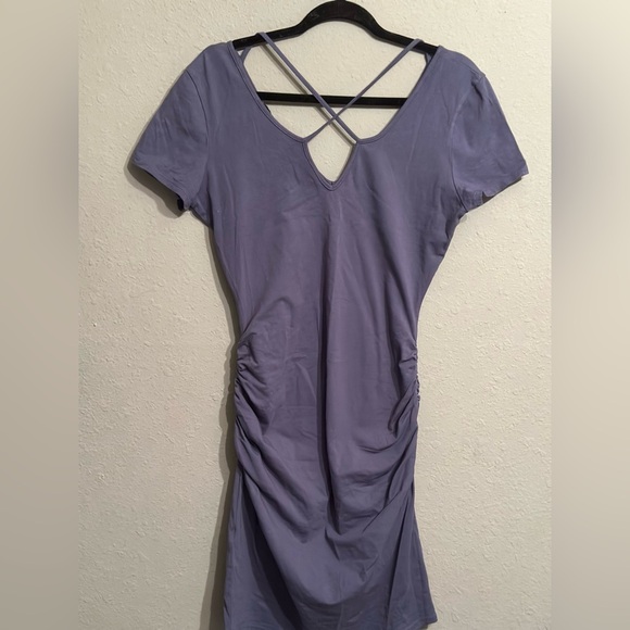 NWT Michael Stars  V neck, criss-cross strap detail at the back. - Picture 13 of 13